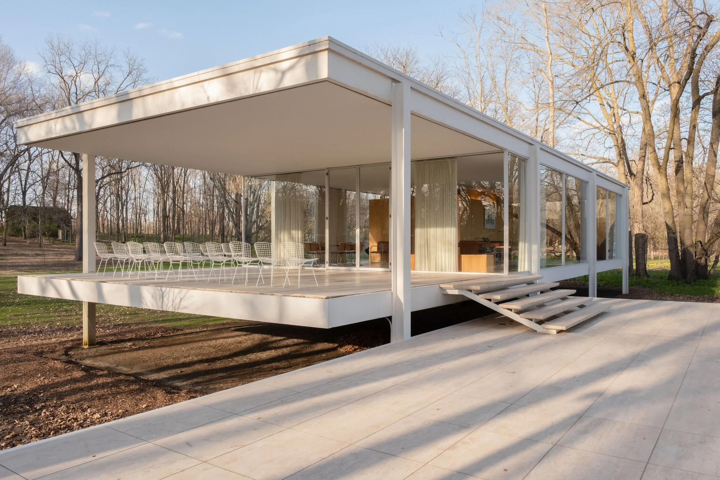The Edith Farnsworth House, Ludwig Mies van der Rohe, 1945-51